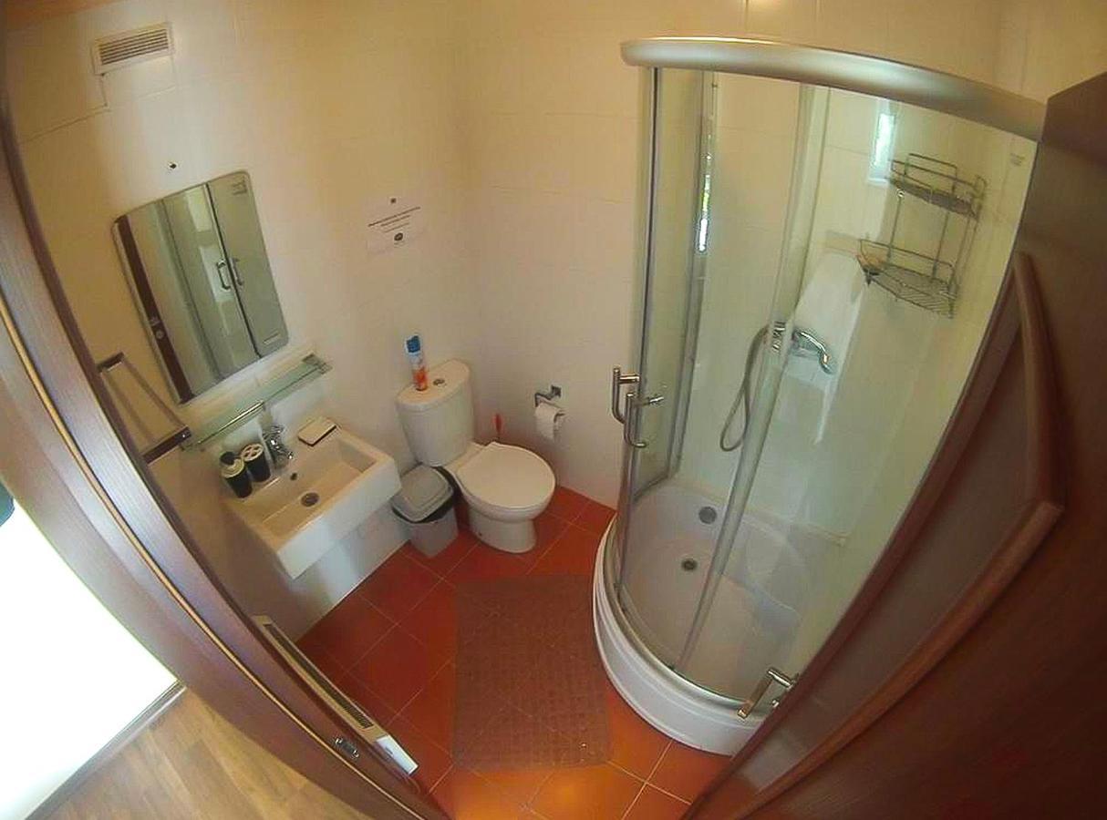 Guest House Leto Dolinka Exterior foto